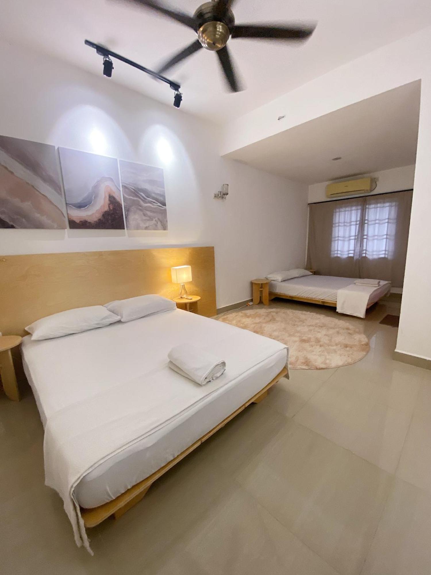 Hinggap Cendana Holiday home *